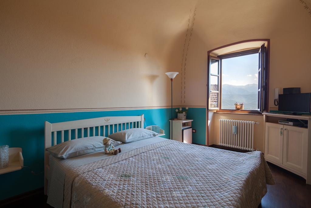 B&B La Pulce Dorata Mulazzo Esterno foto