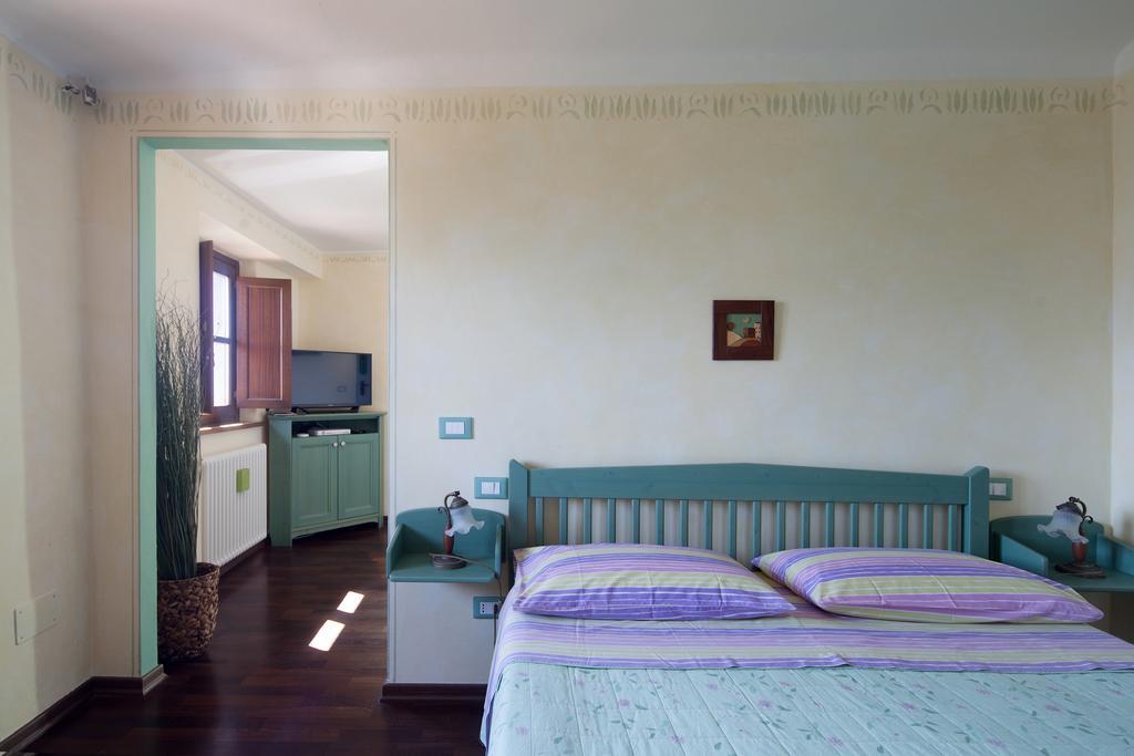 B&B La Pulce Dorata Mulazzo Esterno foto